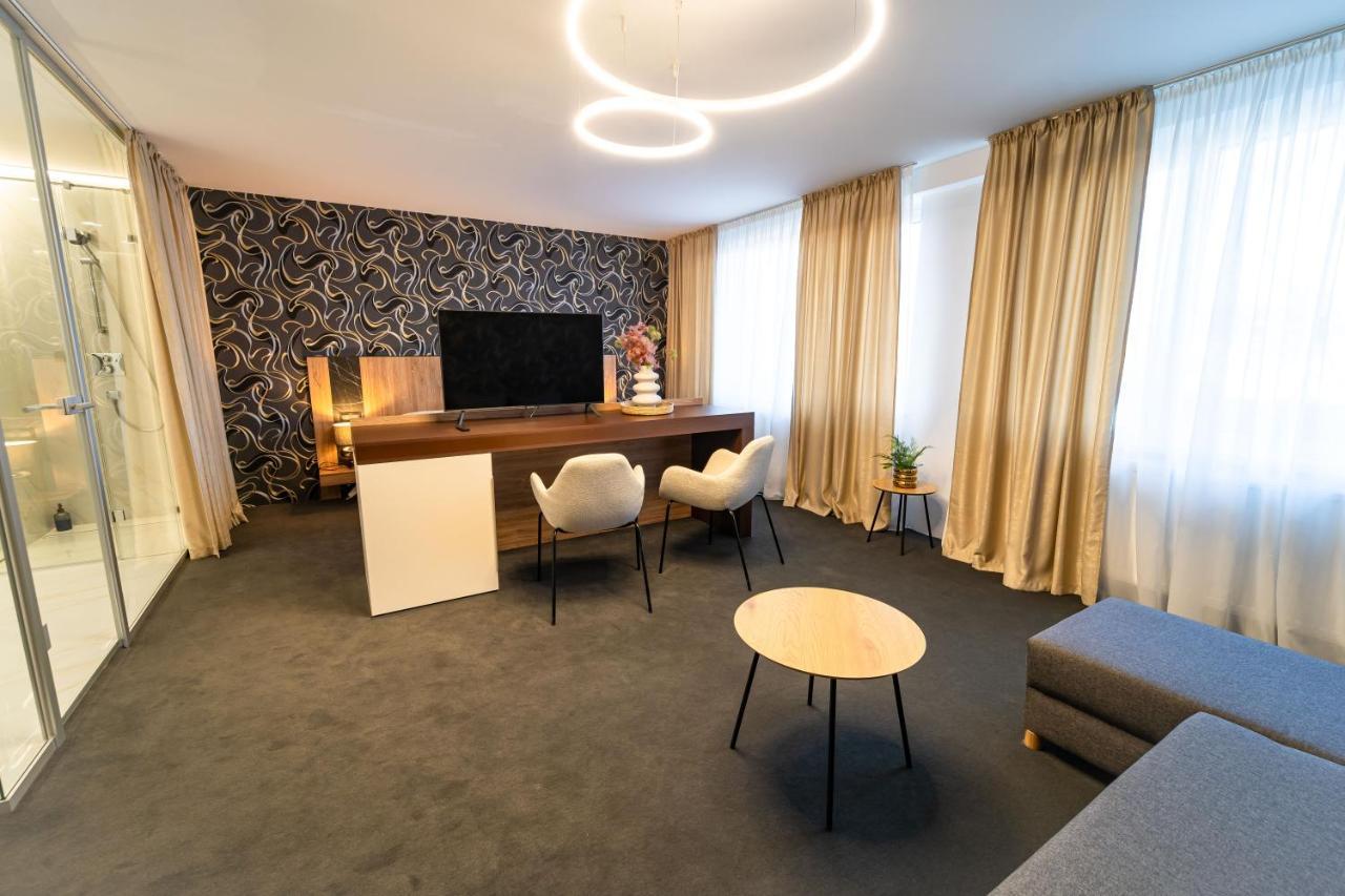Hotel Zemplin Tőketerebes Kültér fotó
